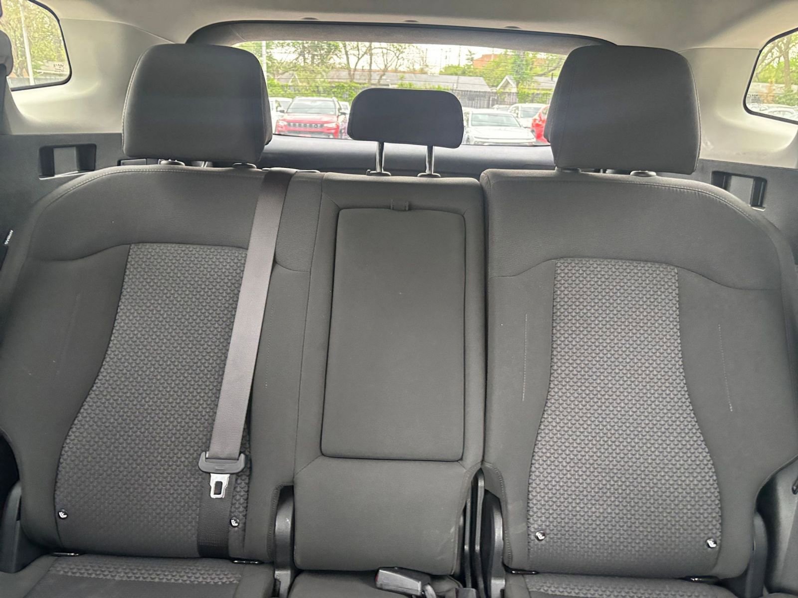 Used 2025 Kia Sportage LX image 36