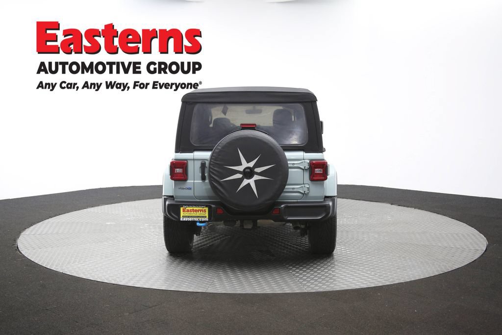 Used 2023 Jeep Wrangler Unlimited Sahara w/ Cold Weather Group AWD/4WD image 36
