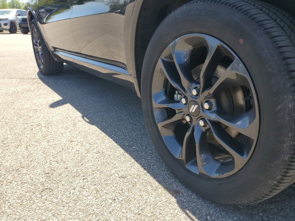Used 2025 Dodge Durango GT AWD/4WD image 33