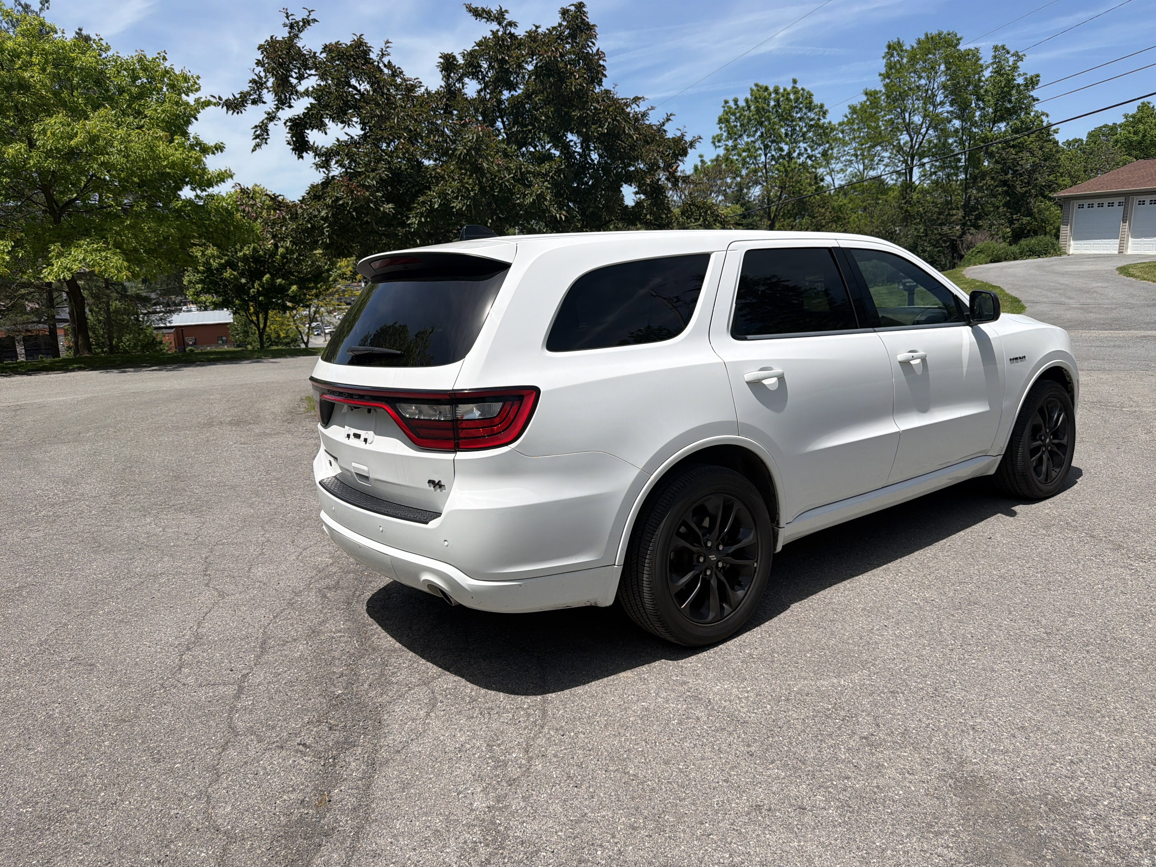 Used 2023 Dodge Durango R/T AWD/4WD image 3