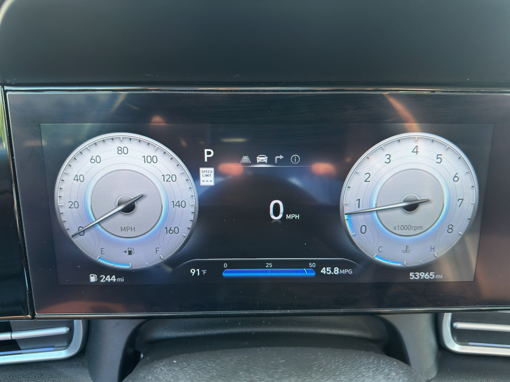 Used 2024 Hyundai Elantra Limited FWD image 13