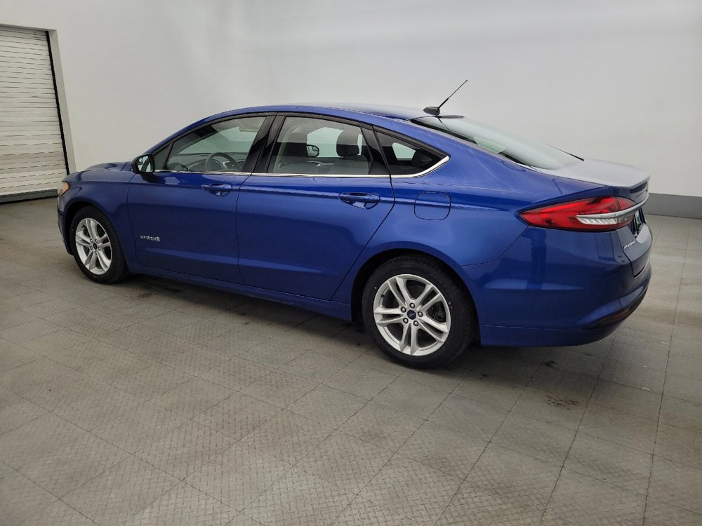 Used 2018 Ford Fusion S image 3