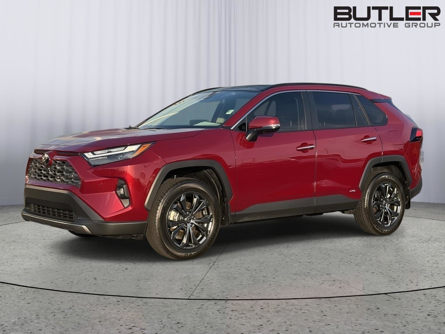 Certified 2025 Toyota RAV4 Limited w/ Advanced Technology Package AWD/4WD image 2