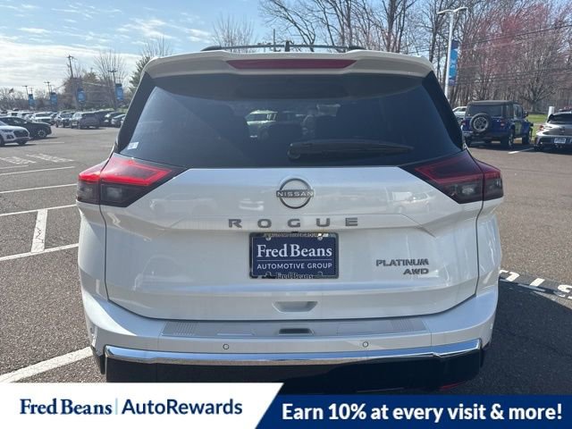 New 2026 Nissan Rogue Platinum image 7