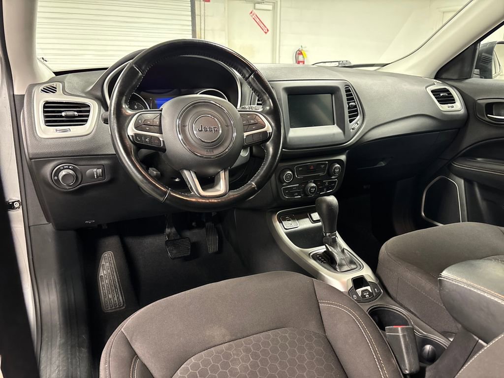 Used 2021 Jeep Compass Sport w/ Cold Weather Group image 25