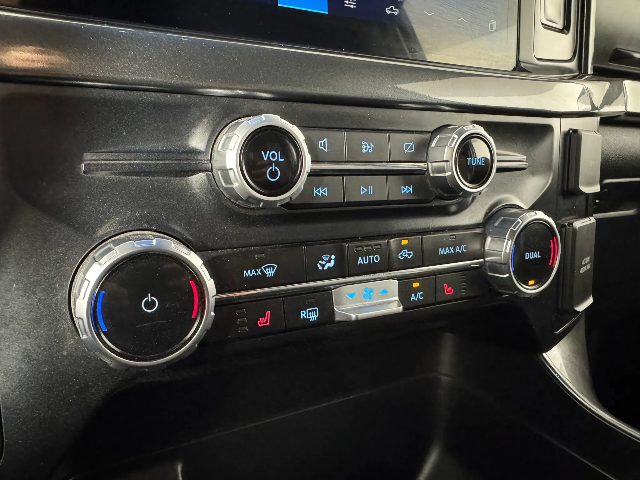 Used 2023 Ford F150 Tremor w/ 360 Degree Camera Package AWD/4WD image 21