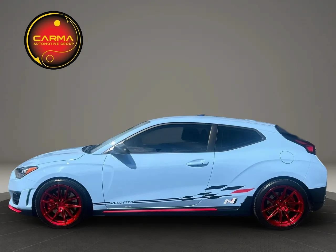 Used 2021 Hyundai Veloster N FWD image 2