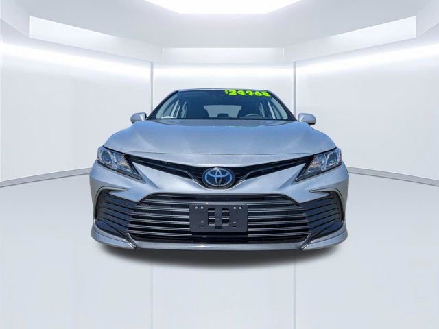 Used 2024 Toyota Camry LE FWD image 9