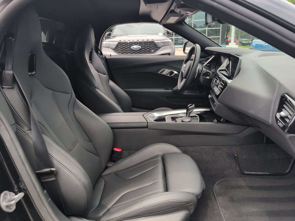 Used 2026 BMW Z4 sDrive30i RWD image 22