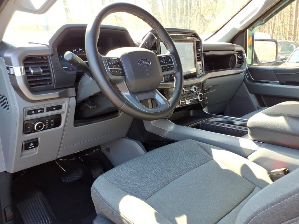Certified 2024 Ford F150 XLT AWD/4WD image 11