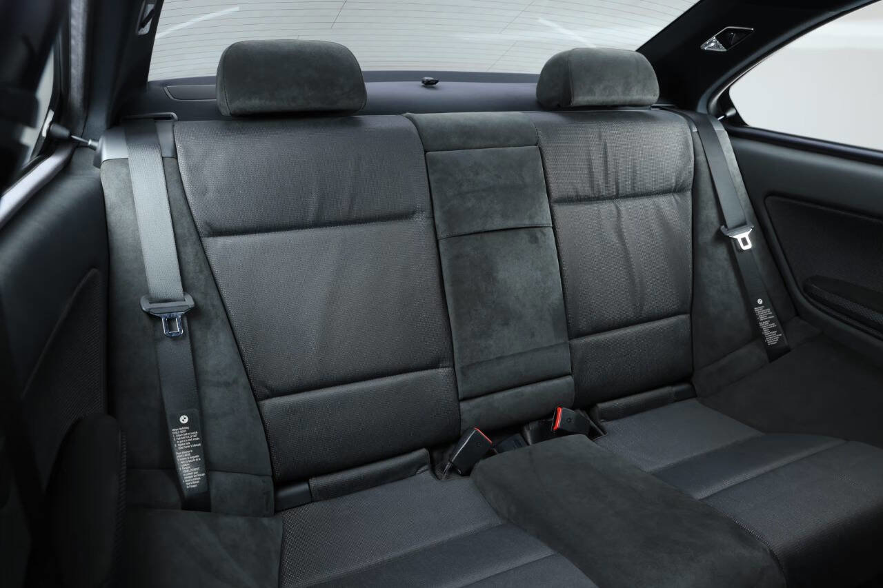 Used 2004 BMW 330Ci Coupe image 81