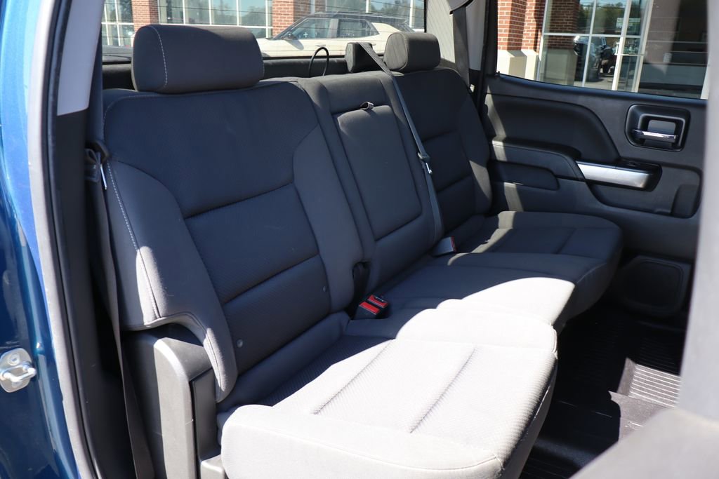 Used 2018 Chevrolet Silverado 1500 LT w/ All Star Edition image 45