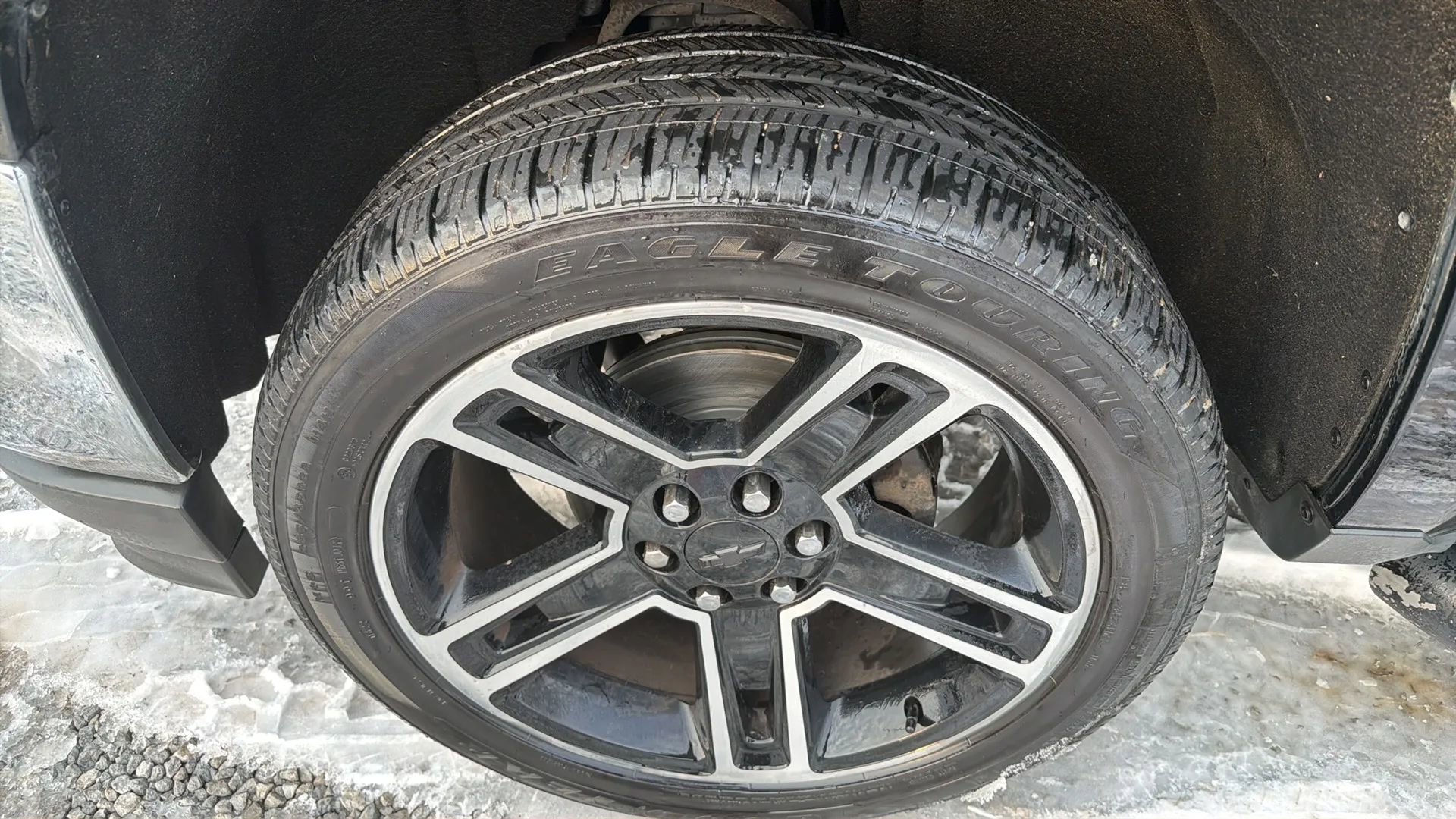 Used 2017 Chevrolet Silverado 1500 LT w/ LPO, Black Pack image 11