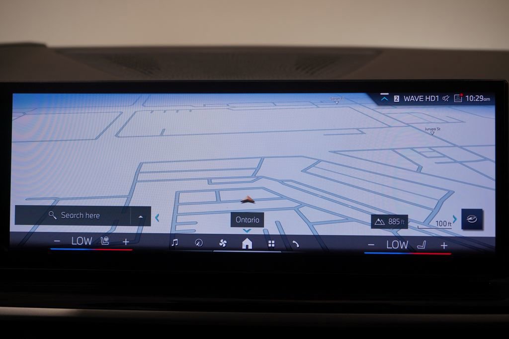 Used 2024 BMW X6 xDrive40i w/ Executive Package image 12