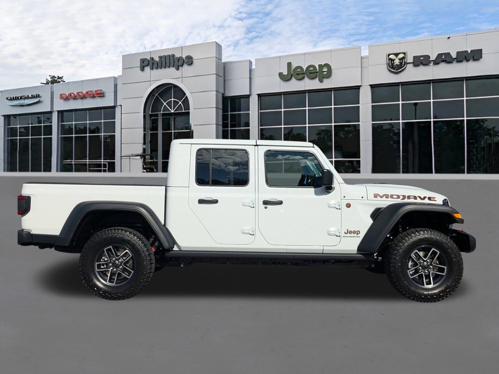 New 2026 Jeep Gladiator Mojave image 2