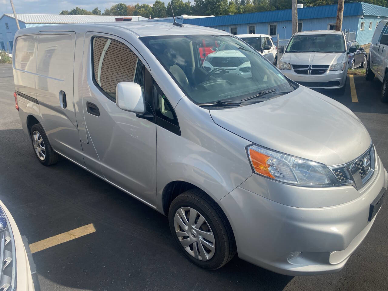 Used 2019 Nissan NV200 SV w/ Navigation Package image 4