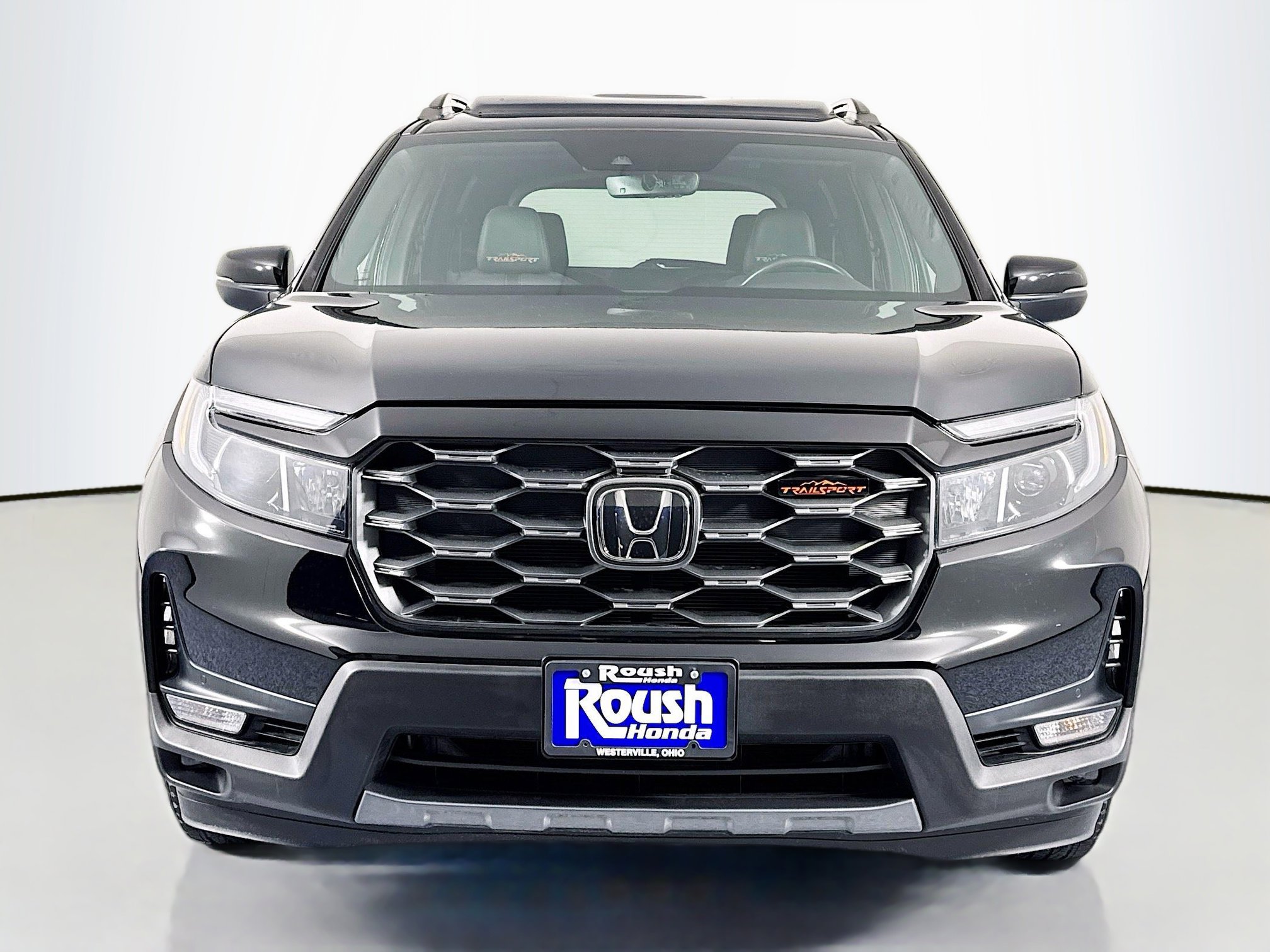 Certified 2023 Honda Passport TrailSport image 2