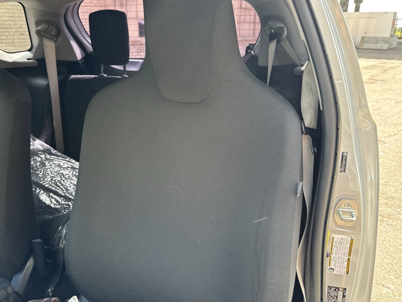 Used 2014 Scion iQ 10 Series FWD image 31