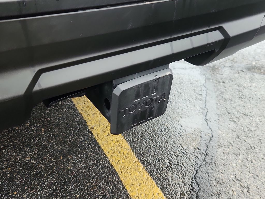 Used 2025 Toyota 4Runner SR5 image 12