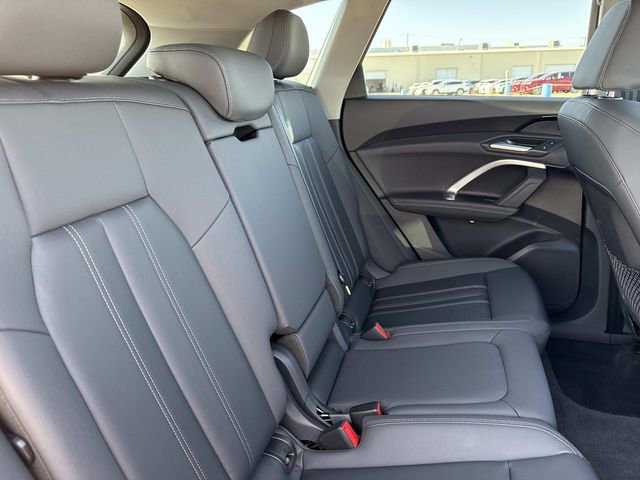 Used 2025 Audi Q5 2.0T Premium w/ 19" Wheel Package image 27