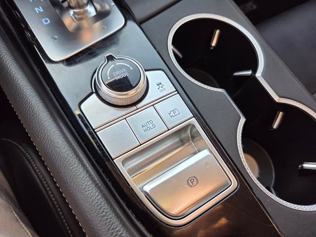 Used 2025 Genesis G70 2.5T AWD/4WD image 24