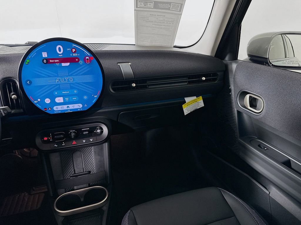 Certified 2025 MINI Cooper 4-Door Hardtop FWD image 23