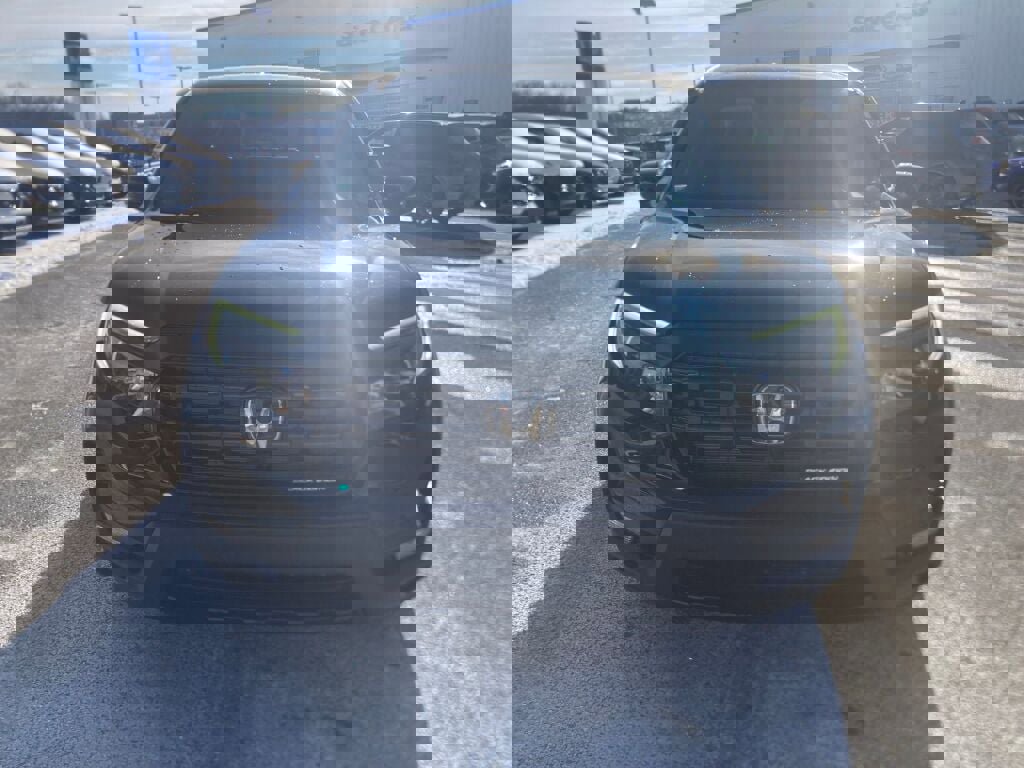 New 2026 Honda Ridgeline Black Edition image 2