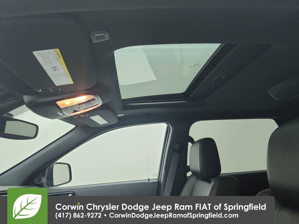 Certified 2024 Dodge Durango R/T image 31