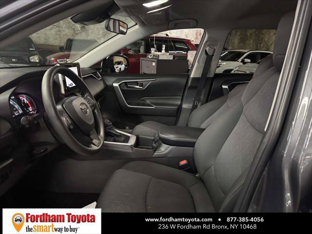 Certified 2025 Toyota RAV4 XLE AWD/4WD image 18