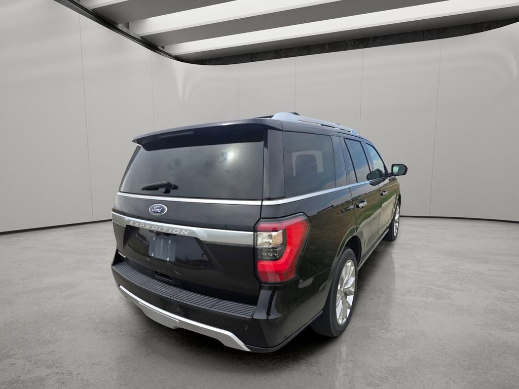 Used 2019 Ford Expedition Platinum AWD/4WD image 5