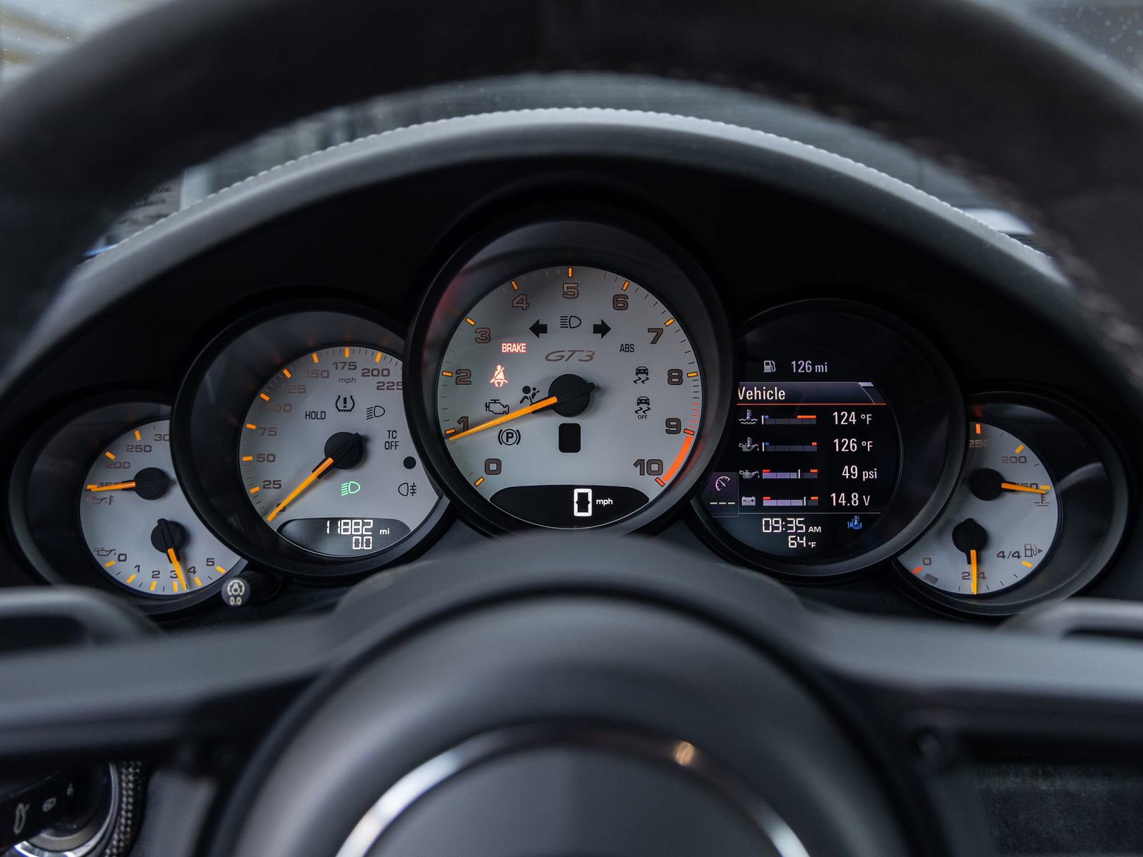 Certified 2018 Porsche 911 GT3 image 38