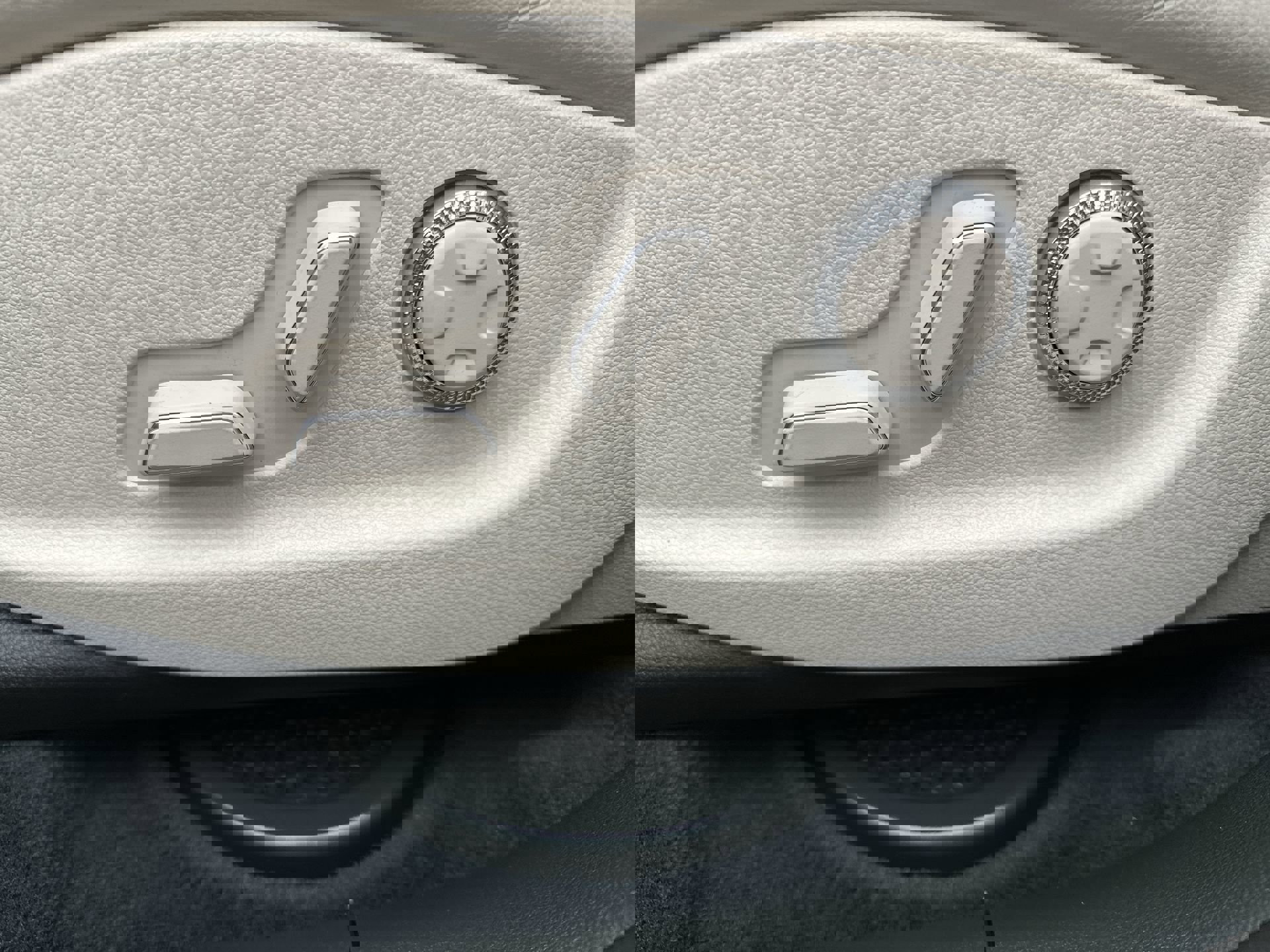 Certified 2025 Genesis GV80 2.5T Standard image 12