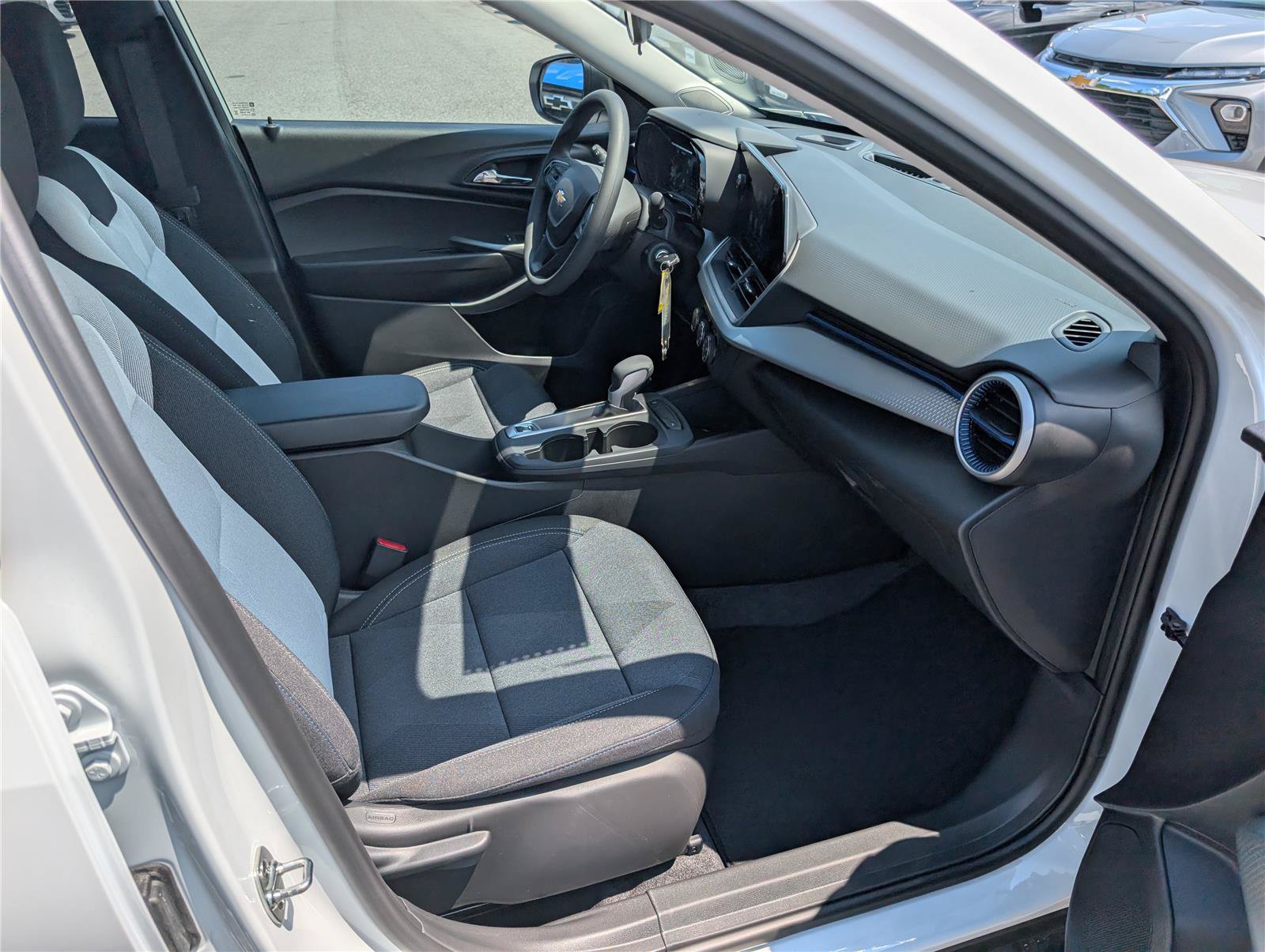 New 2026 Chevrolet Trax LS FWD image 6