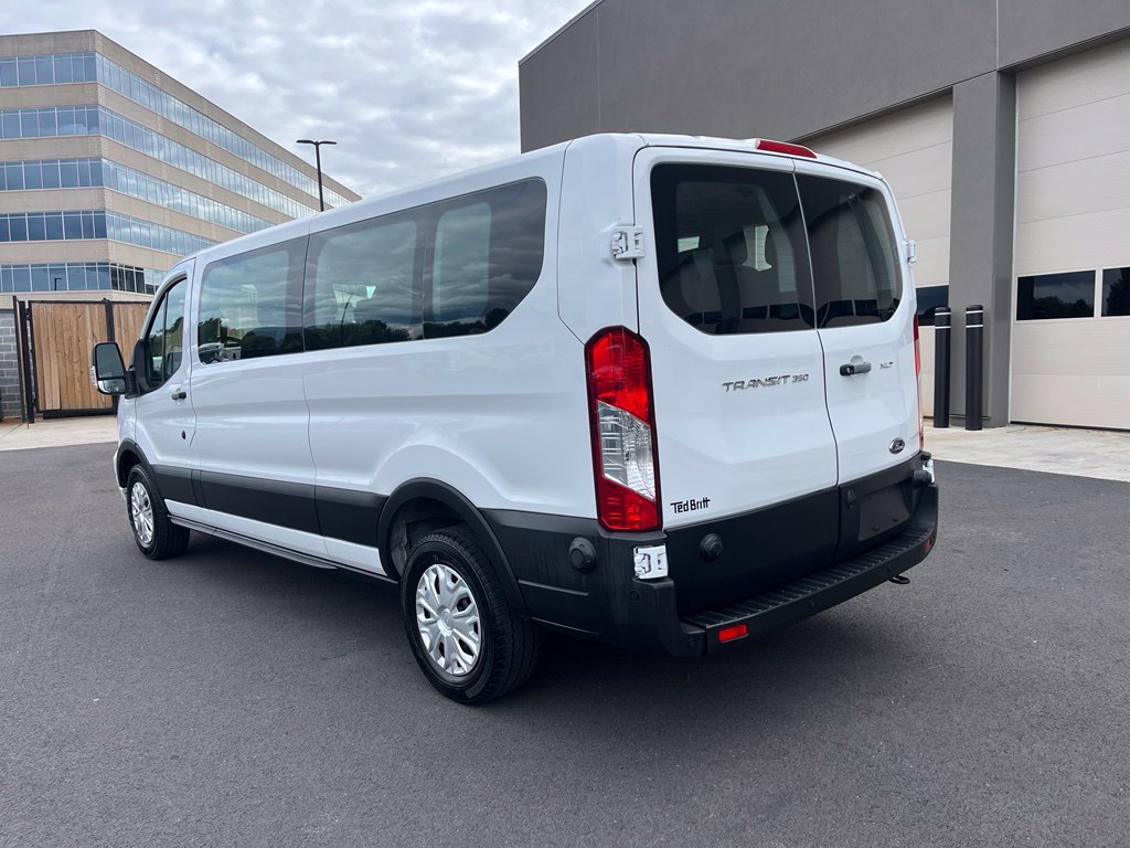 Used 2024 Ford Transit 350 XLT RWD image 5