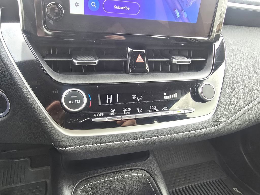 Certified 2023 Toyota Corolla SE image 25