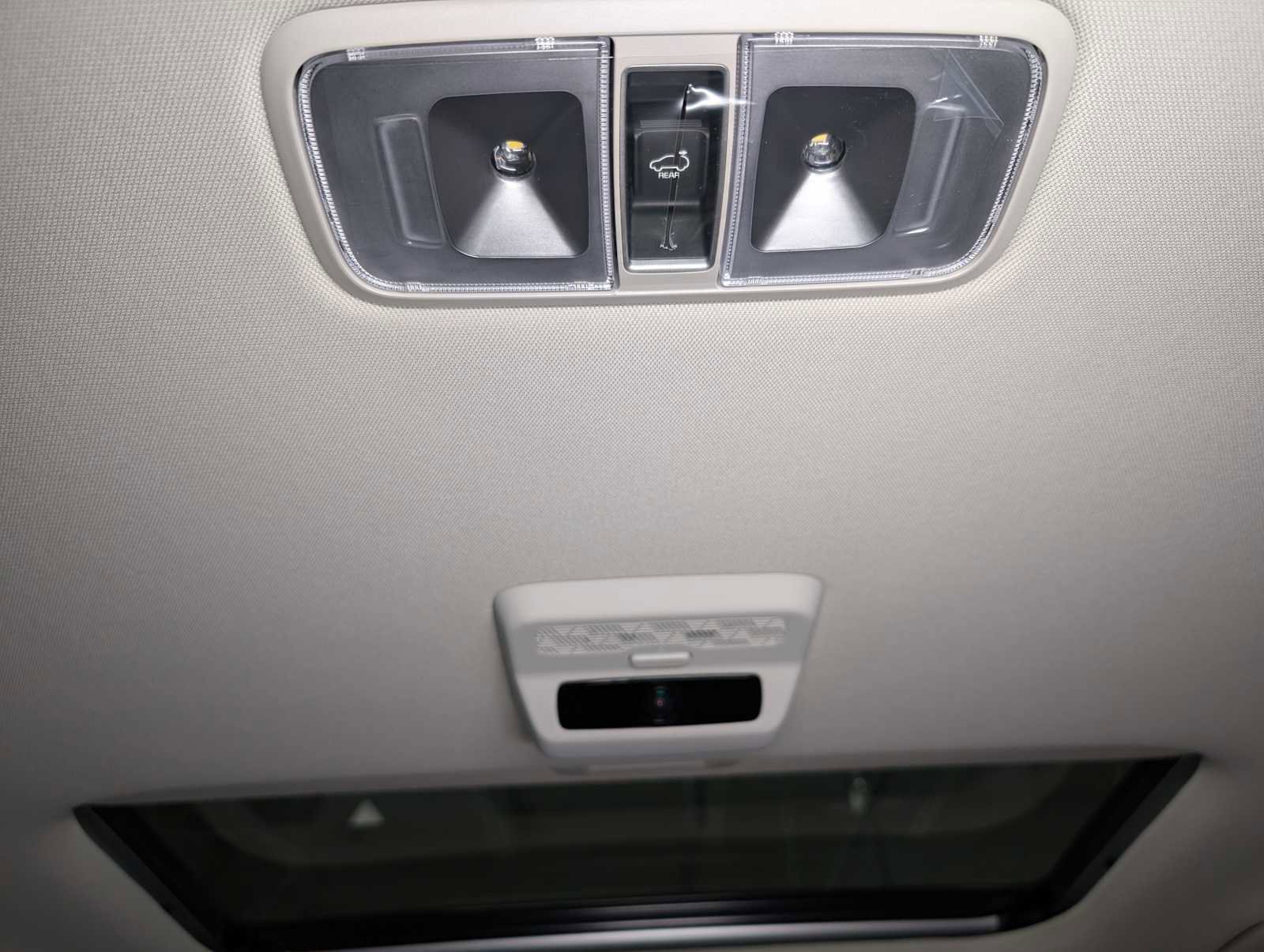 New 2026 Kia Carnival SX image 17