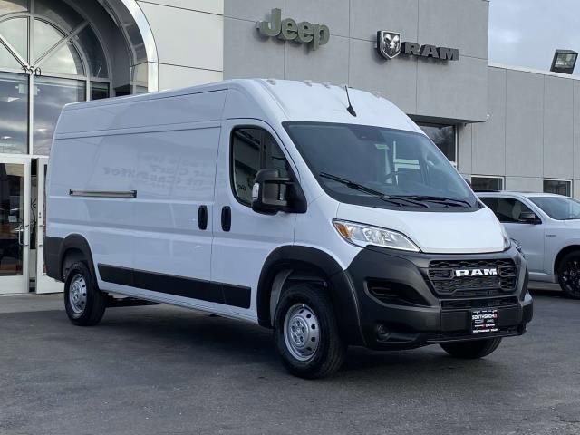 New 2024 RAM ProMaster 2500 w/ Convenience Group
