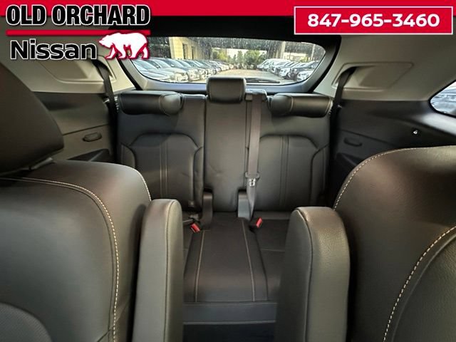 Used 2024 MAZDA CX-90 Plug-In Hybrid w/ Premium Pkg AWD/4WD image 14