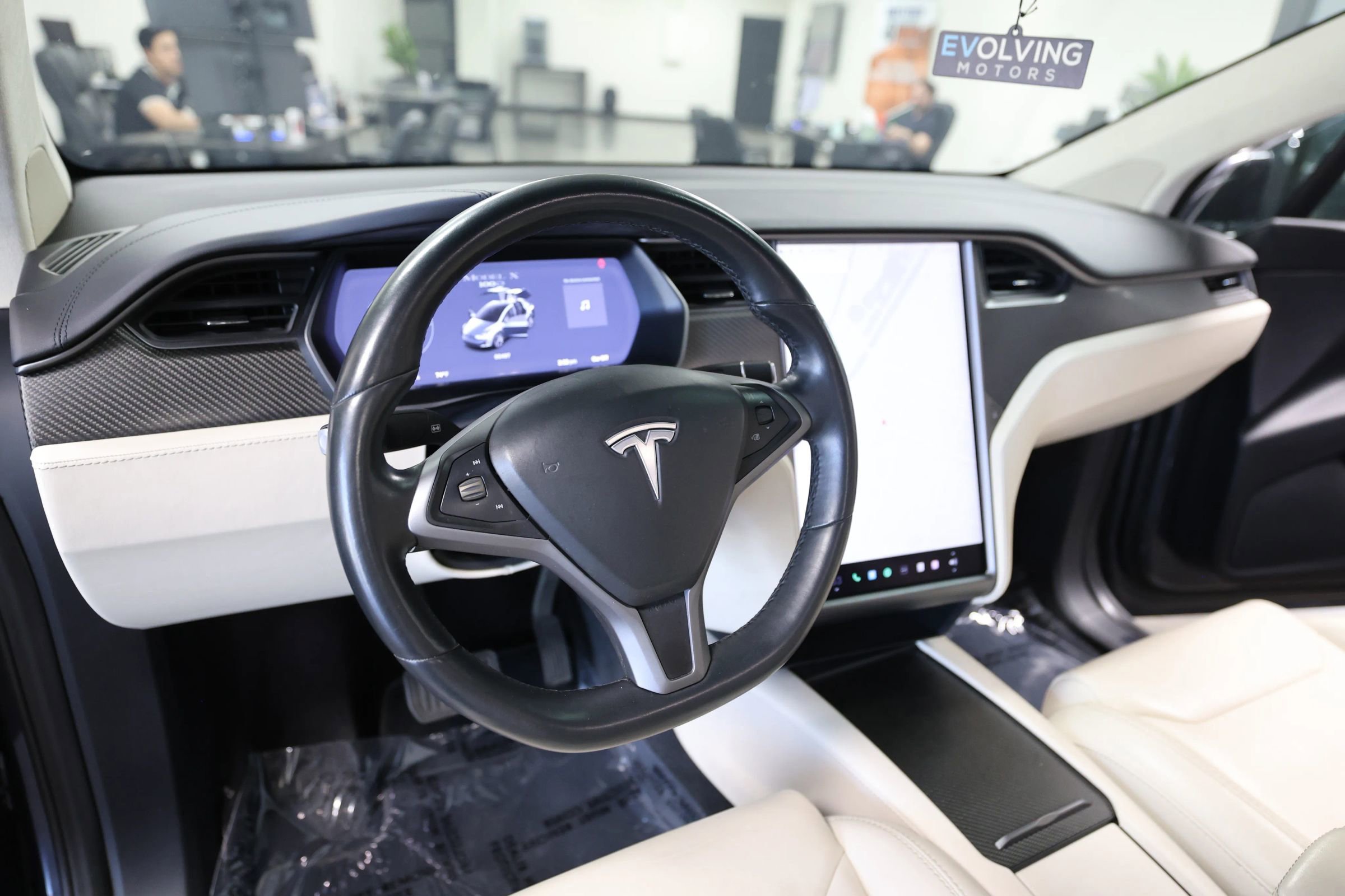 Used 2018 Tesla Model X 100D image 31