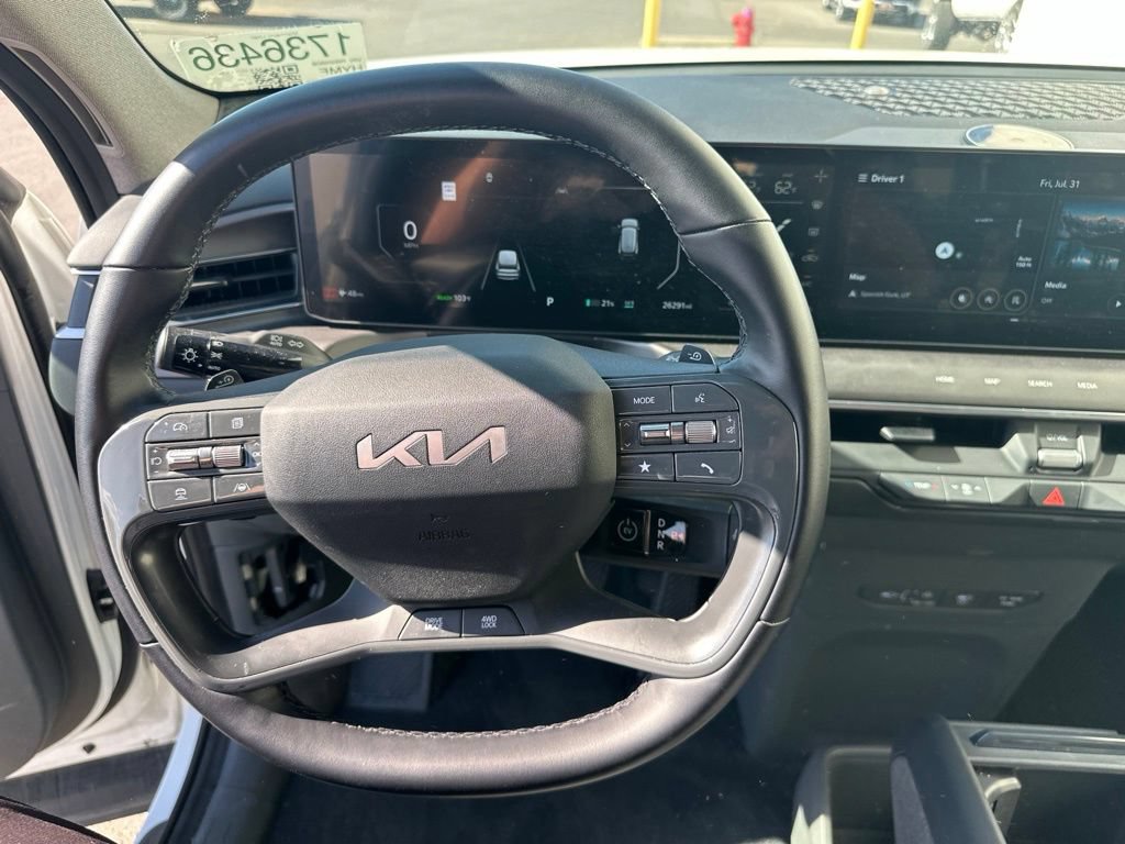 Used 2024 Kia EV9 Land AWD/4WD image 14