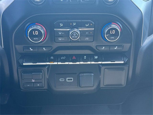 Used 2021 Chevrolet Silverado 1500 LT image 25