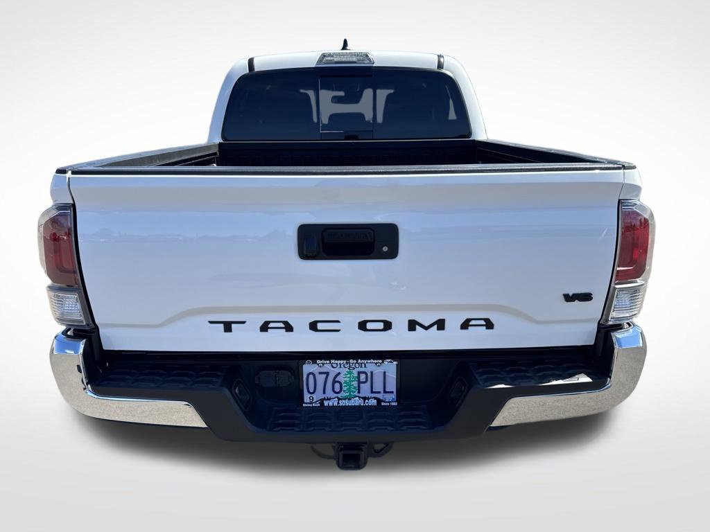 Used 2023 Toyota Tacoma TRD Off-Road w/ Black Out Package (TMS) AWD/4WD image 6