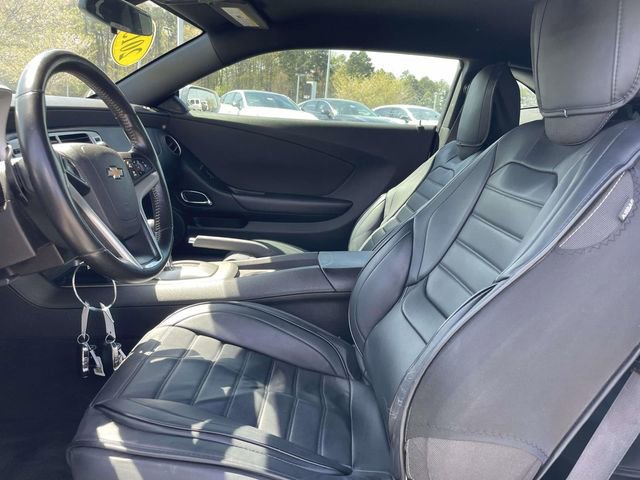 Used 2015 Chevrolet Camaro LT w/ 1LT Preferred Package image 21