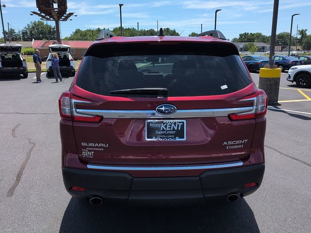 Used 2024 Subaru Ascent Touring AWD/4WD image 6