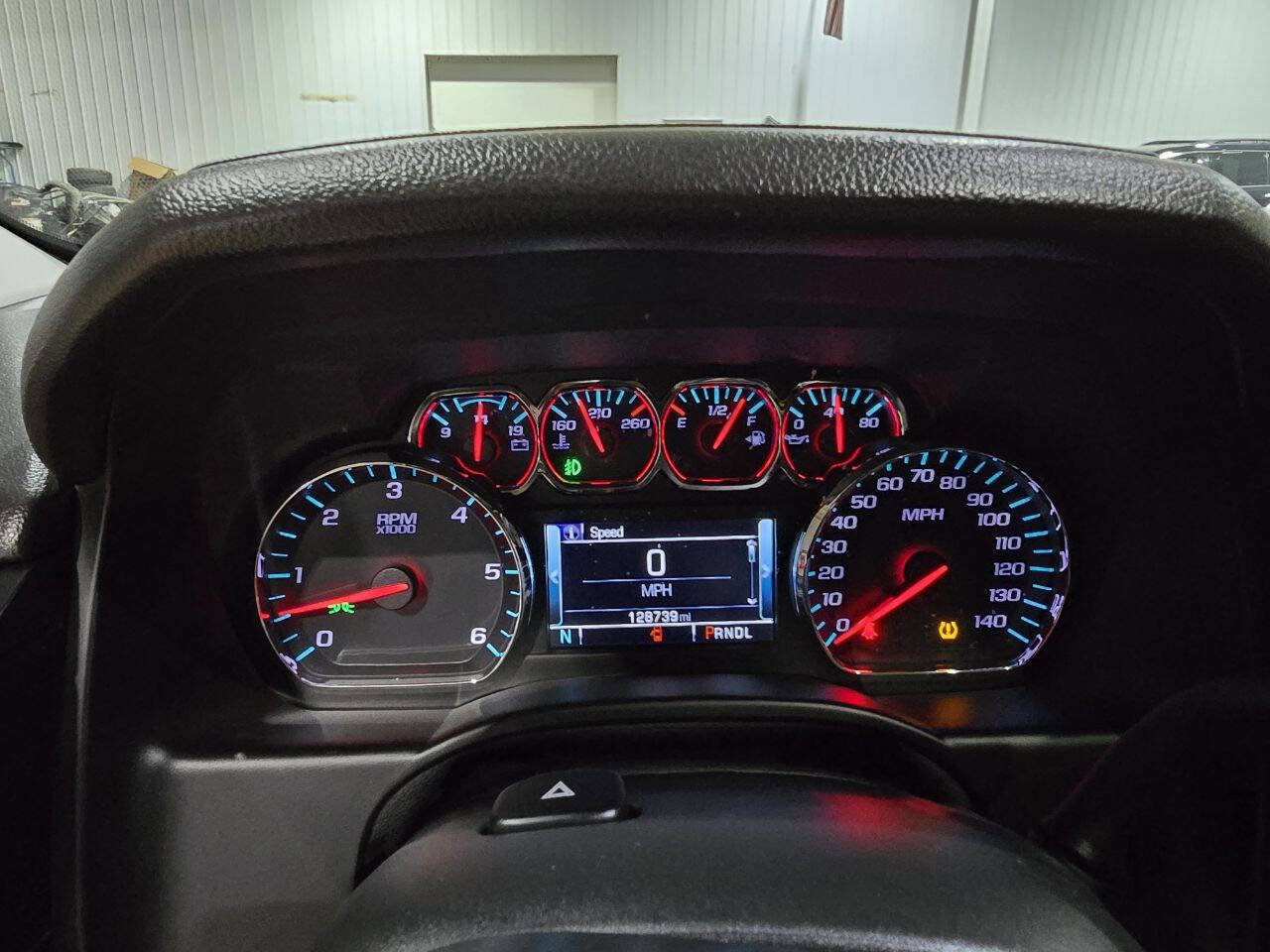 Used 2019 GMC Yukon XL SLT w/ Open Road Package AWD/4WD image 40