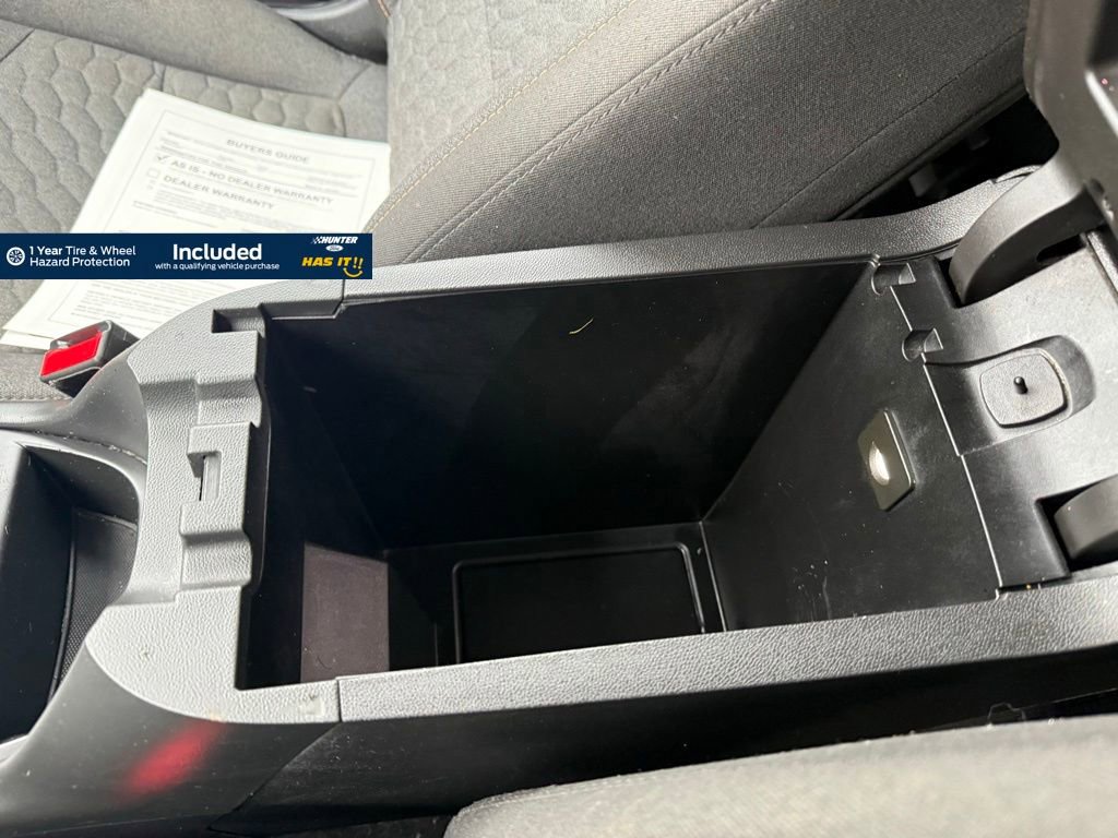 Used 2020 Chevrolet Equinox LT w/ Driver Convenience Package image 13