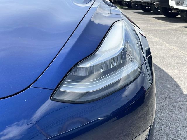Used 2020 Tesla Model 3 RWD image 9