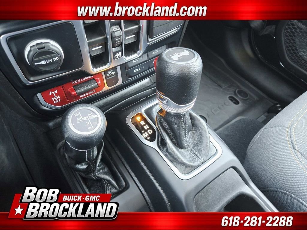 Used 2024 Jeep Wrangler Unlimited AWD/4WD image 34