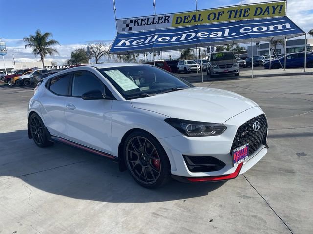 Used 2020 Hyundai Veloster N w/ Performance Package image 2