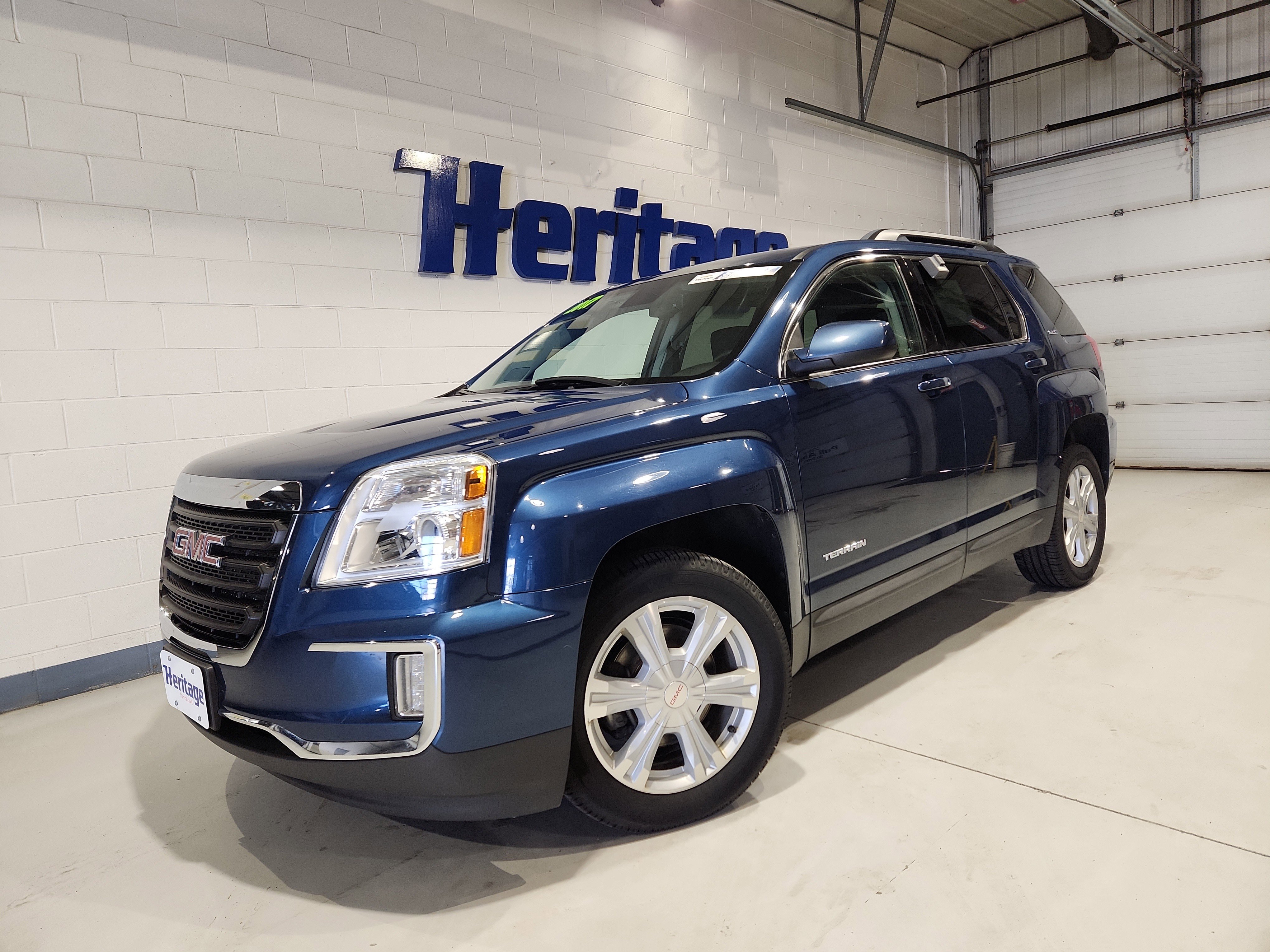 Used 2017 GMC Terrain SLE w/ Convenience Package